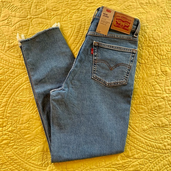 Levi's Denim - Levi’s Mom Jeans ~NWT~ Size 4 (27)